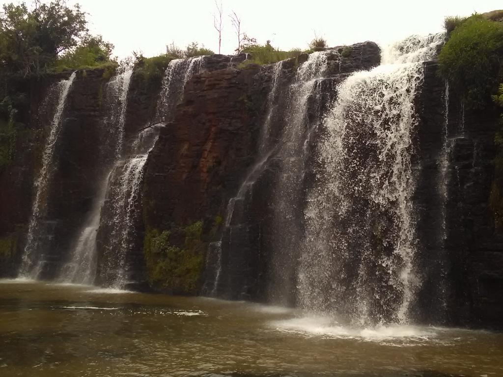 סאבי Two Falls View מראה חיצוני תמונה